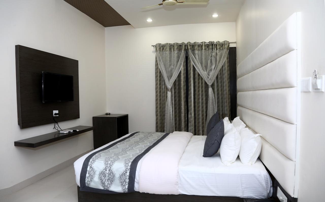 Chittorgarh Hotel Royal Inn מראה חיצוני תמונה